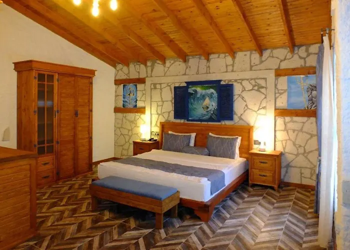 Hotel Risus Garden Marina