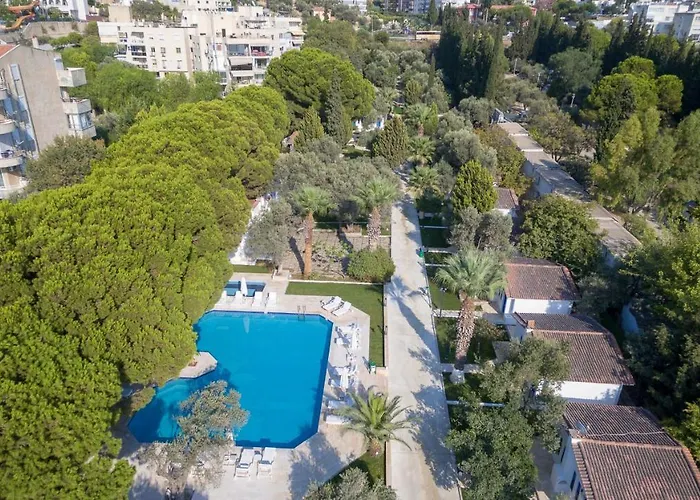 Risus Garden Marina Hotel 3*