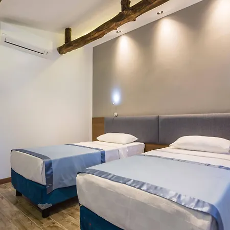 Hotel Risus Garden Marina 3*