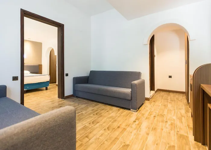 Risus Garden Marina Hotel 3*