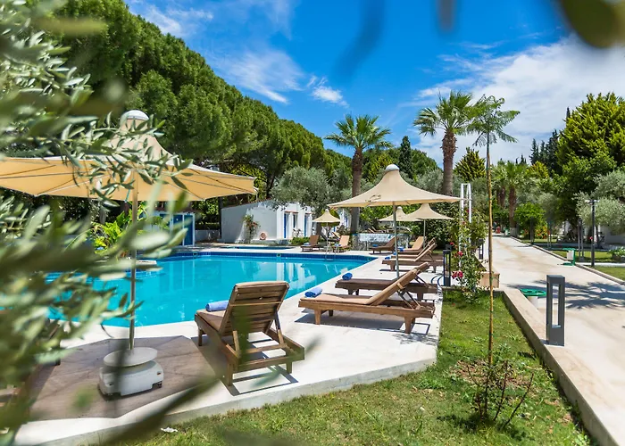 Risus Garden Marina Hotel 3*