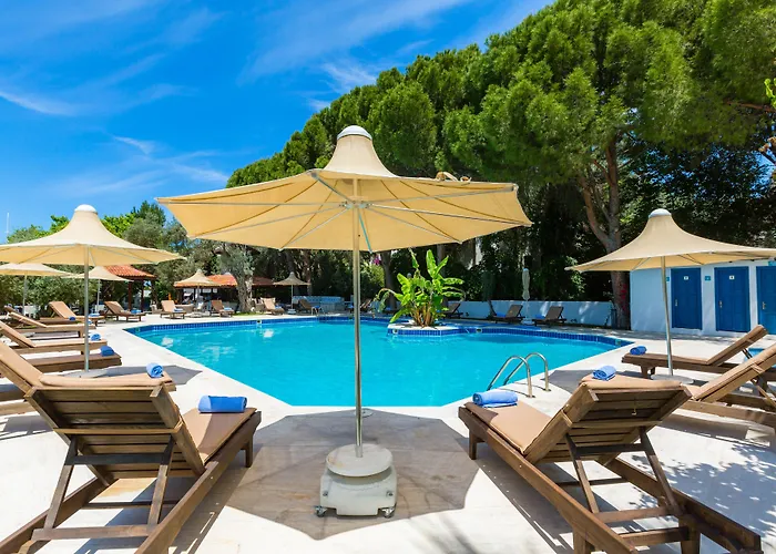 Risus Garden Marina Hotel