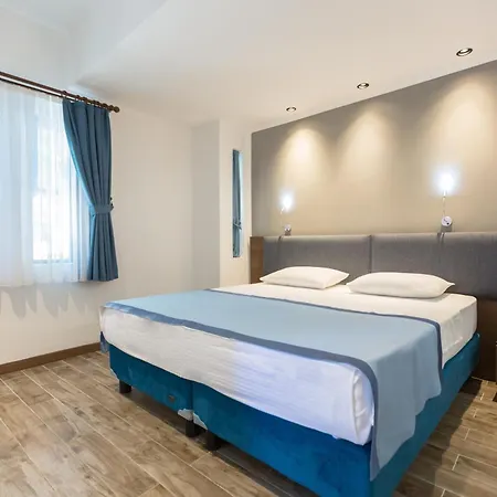 Ξενοδοχείο Risus Garden Marina Κουσάντασι