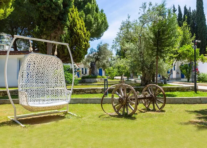 Hotel Risus Garden Marina 3*