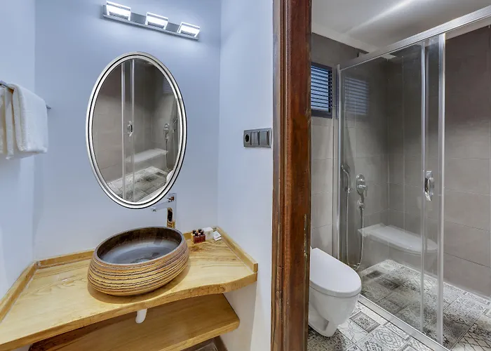 Hotel Risus Garden Marina 3*