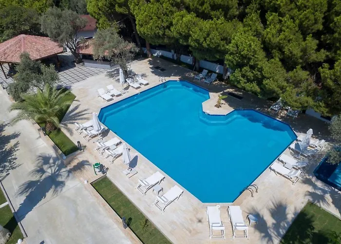 Hotel Risus Garden Marina 3*